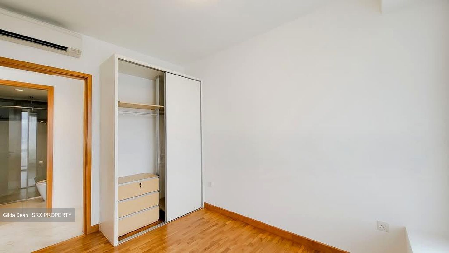 Centro Residences (D20), Condominium #532082821
